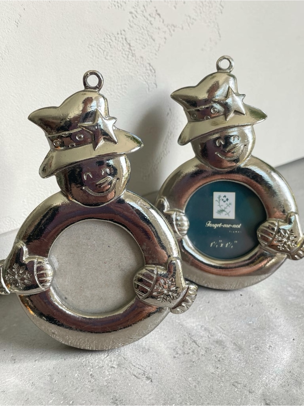 Two miniature snowman picture frames by forget me not, can stand up or hang